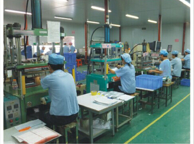 TKM MEMBRANE TECHNOLOGY LTD. ligne de production en usine